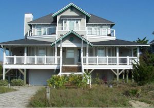 6 Sandspur Trail Bald Head Island - Front of Home